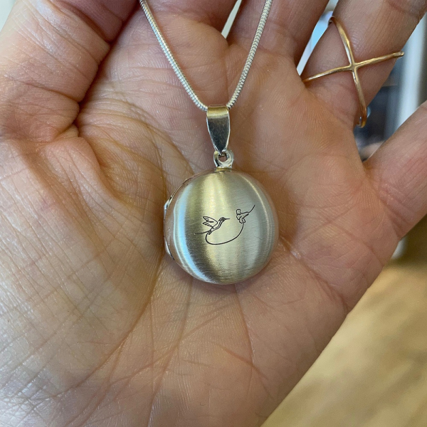 Medaillon Kolibri mit Kette