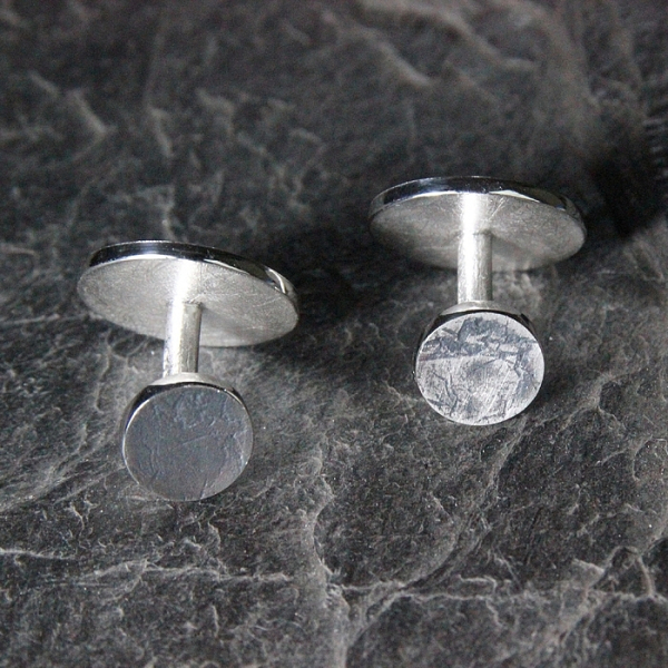 Manschettenknopf Rostocker Siegel von hinten