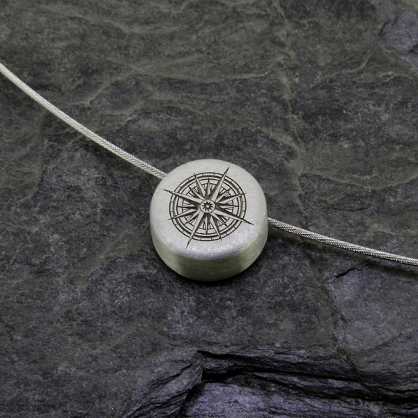 Anhänger Kompassrose oben