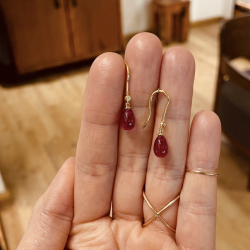 goldene Ohrhänger mit Andenopal